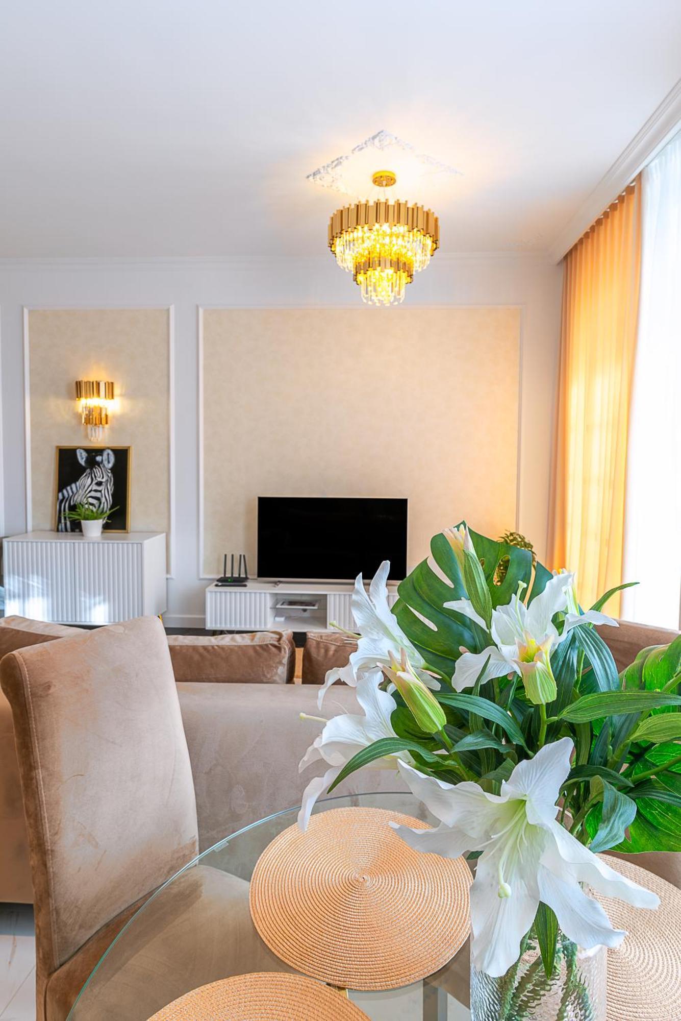 Apartament Versace Jana Pawla Вроцлав Экстерьер фото