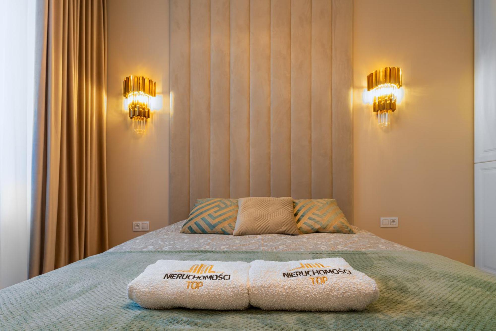 Apartament Versace Jana Pawla Вроцлав Экстерьер фото