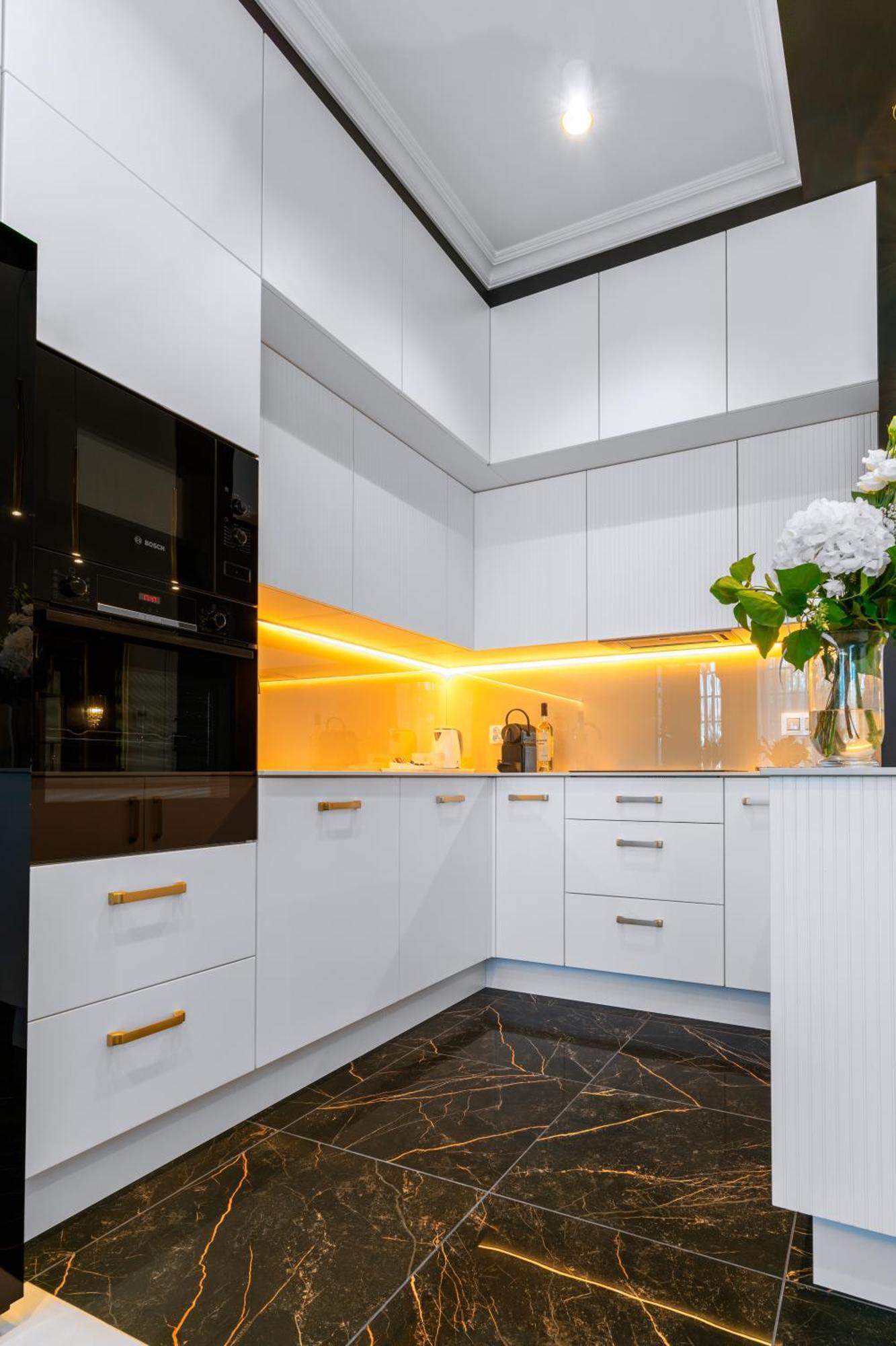 Apartament Versace Jana Pawla Вроцлав Экстерьер фото